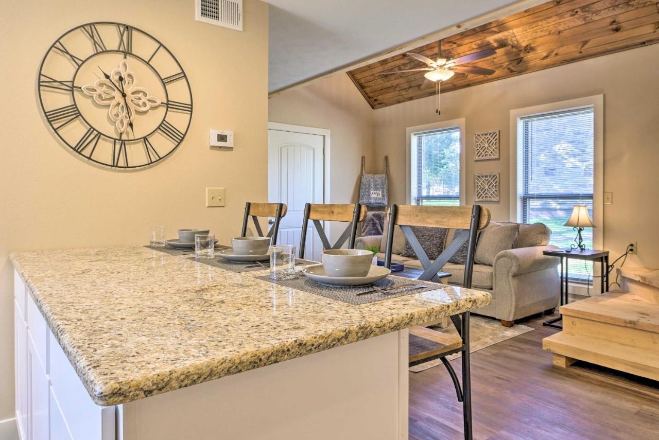 The Cozy Cottage With Lake Taneycomo Access! Branson Ngoại thất bức ảnh