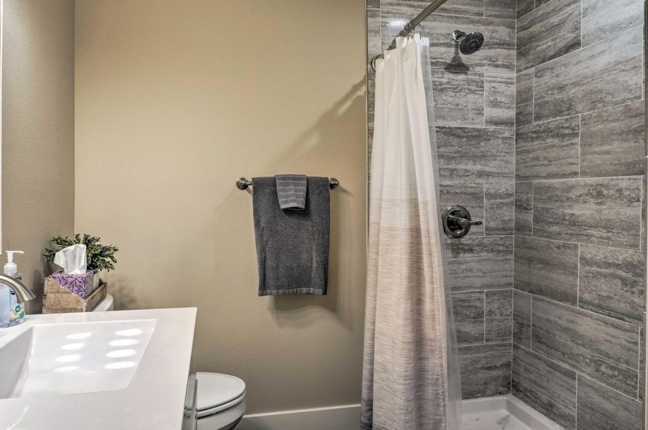 The Cozy Cottage With Lake Taneycomo Access! Branson Ngoại thất bức ảnh