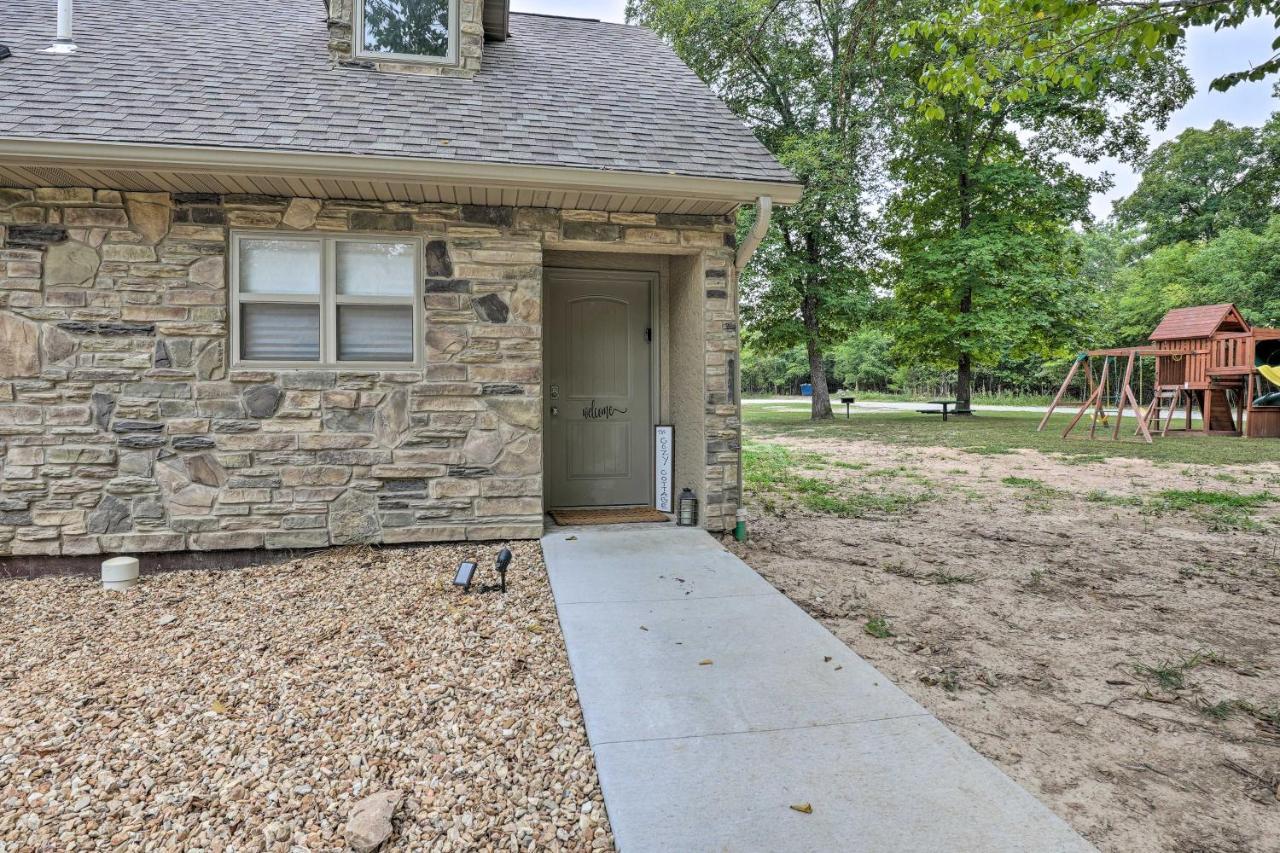 The Cozy Cottage With Lake Taneycomo Access! Branson Ngoại thất bức ảnh