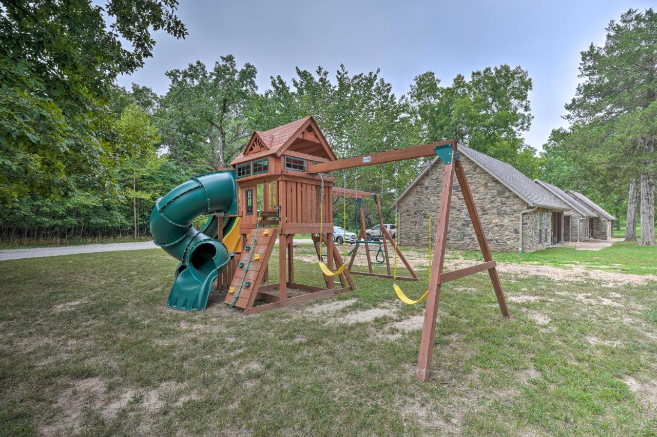 The Cozy Cottage With Lake Taneycomo Access! Branson Ngoại thất bức ảnh